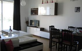 Two-Bedroom Apartment Donika