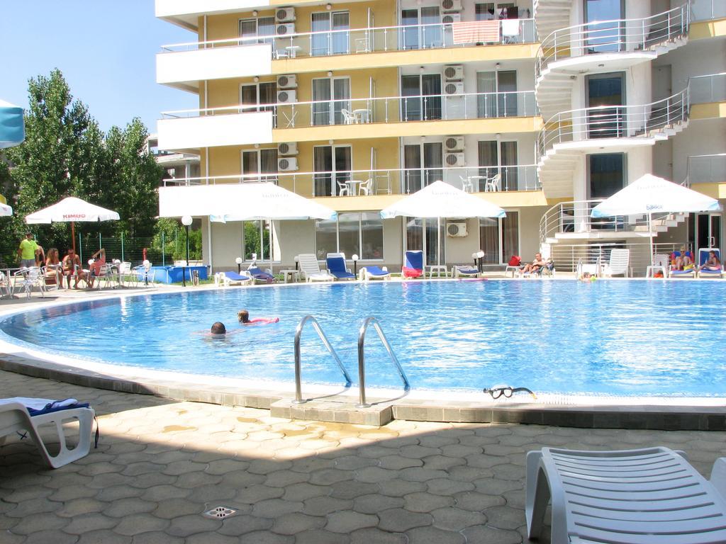 Two-Bedroom Apartment Donika Царево Екстериор снимка
