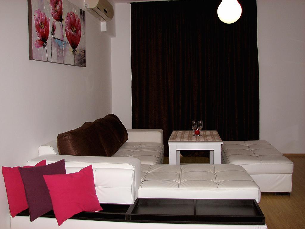 Two-Bedroom Apartment Donika Царево Екстериор снимка