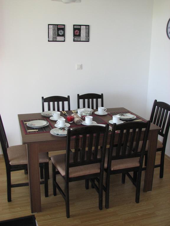 Two-Bedroom Apartment Donika Царево Екстериор снимка