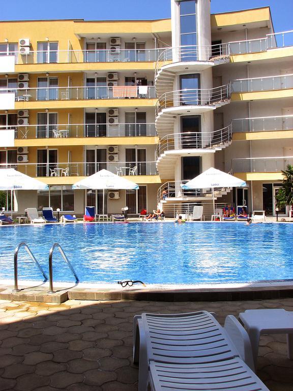Two-Bedroom Apartment Donika Царево Екстериор снимка